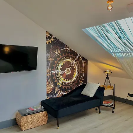 Apartment Montre